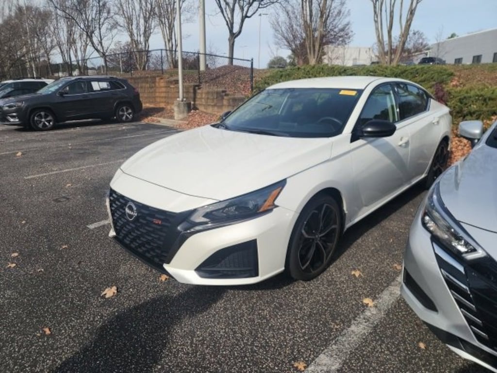 Certified 2023 Nissan Altima 2.5 SR Sedan
