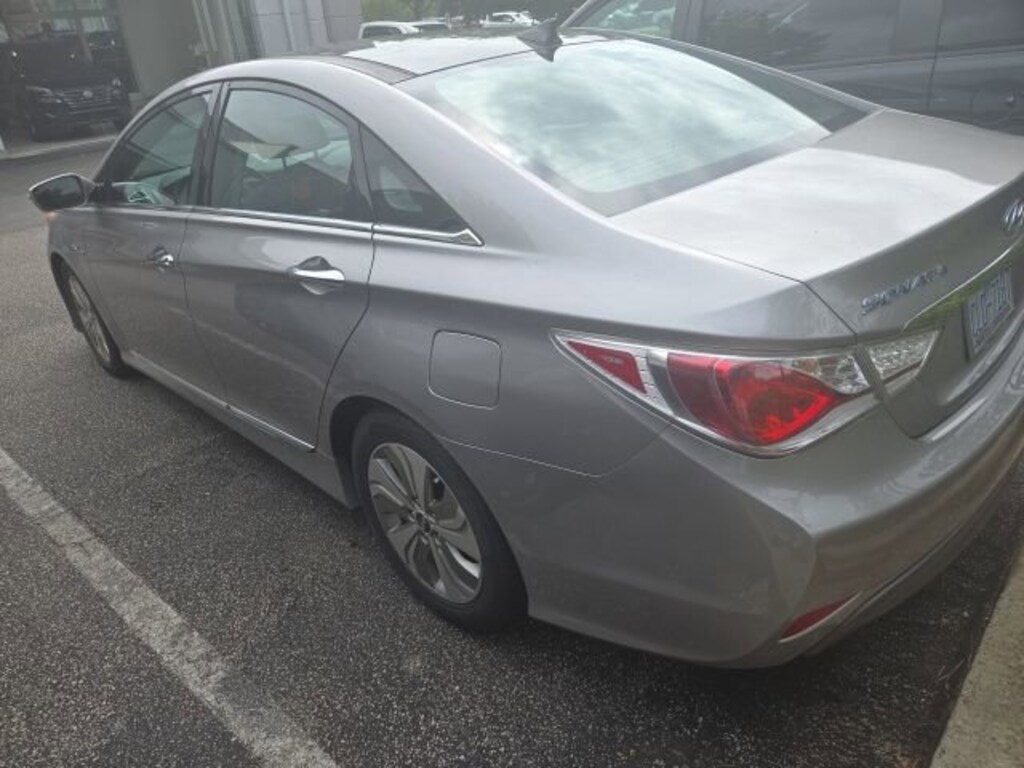 Used 2014 Hyundai Sonata Hybrid Limited Sedan