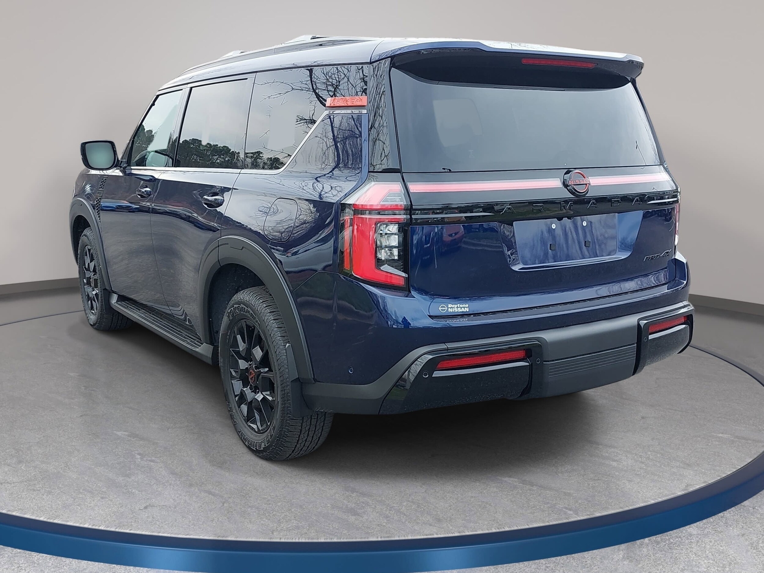2025 Nissan Armada PRO-4X - Photo 7