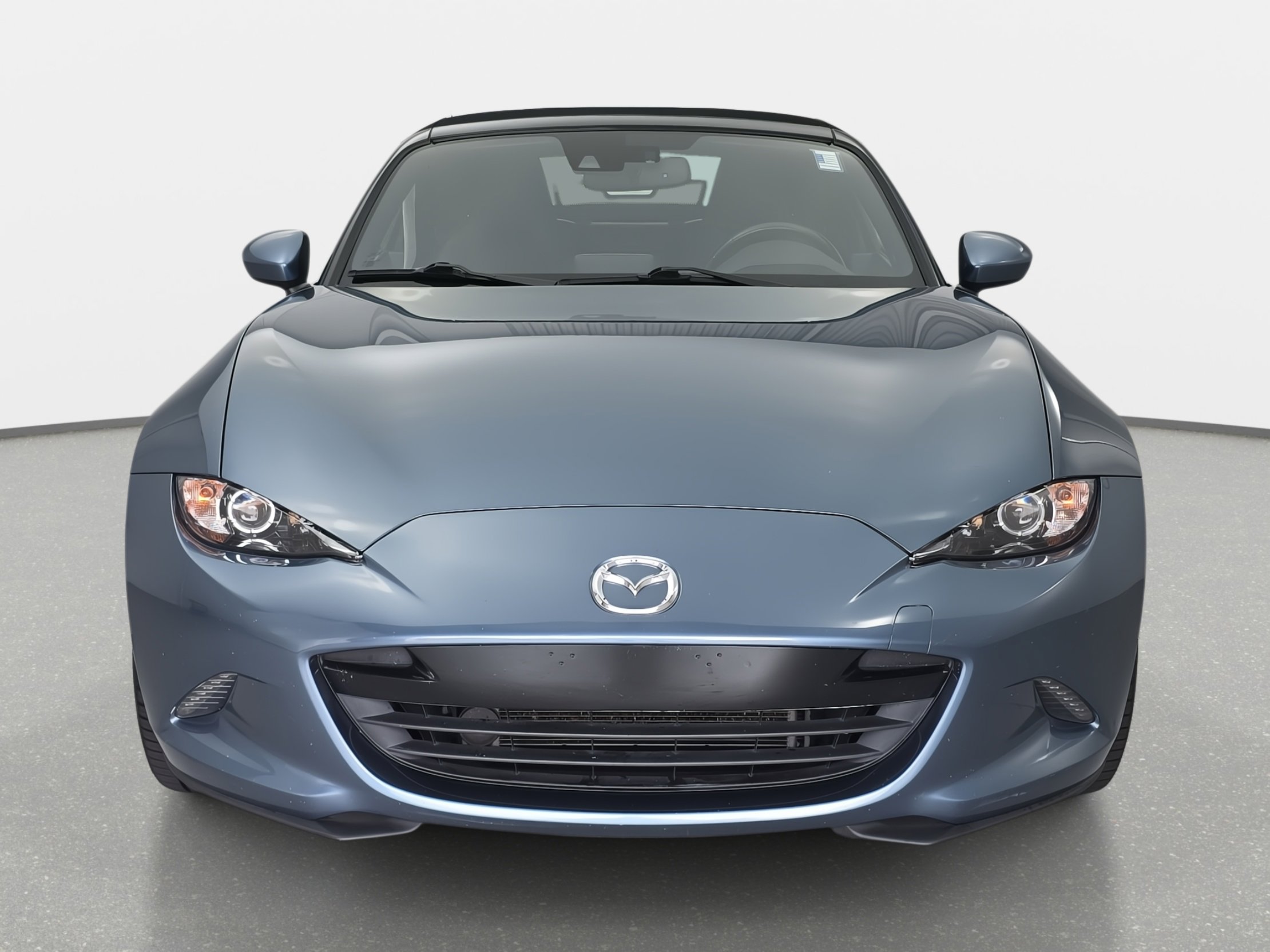 2016 Mazda MX-5 Miata Miata Grand Touring photo 2