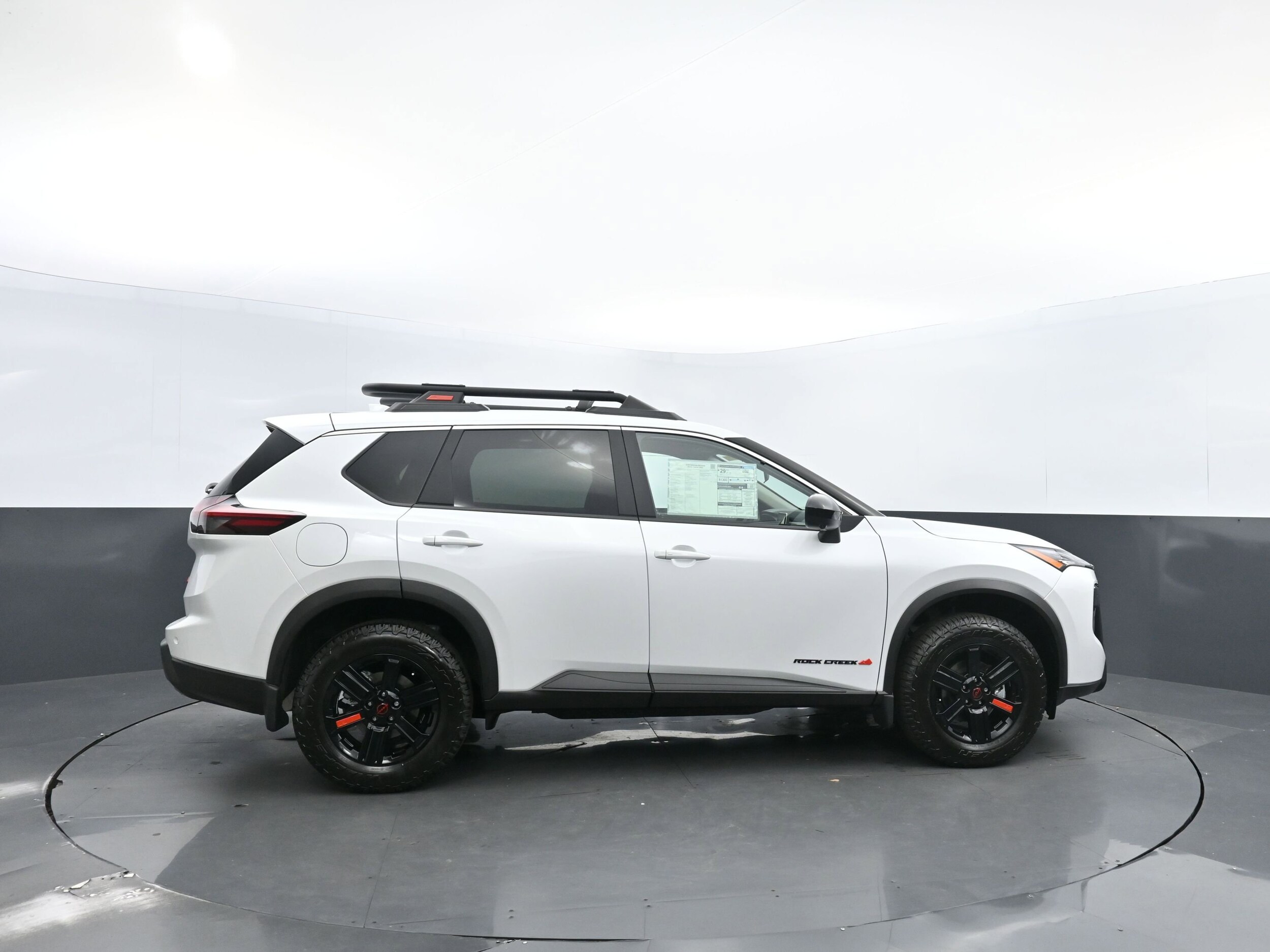 2025 Nissan Rogue photo 4