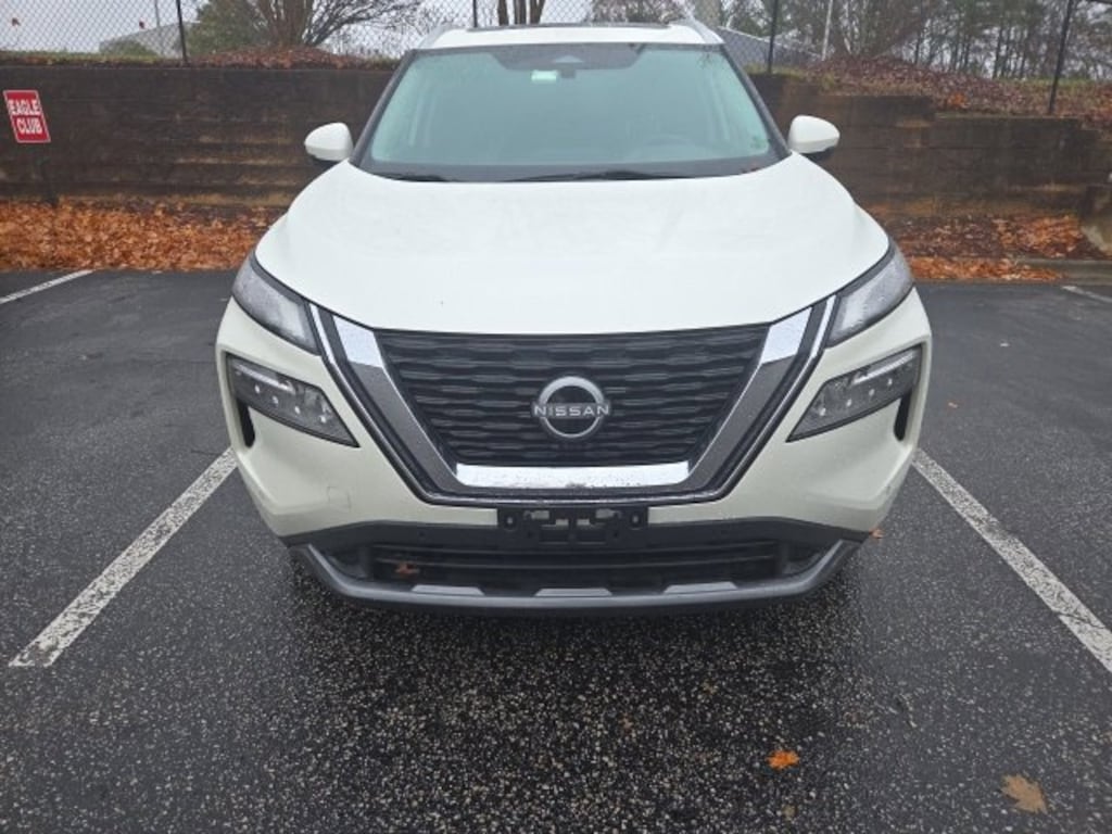 Used 2023 Nissan Rogue SL SUV