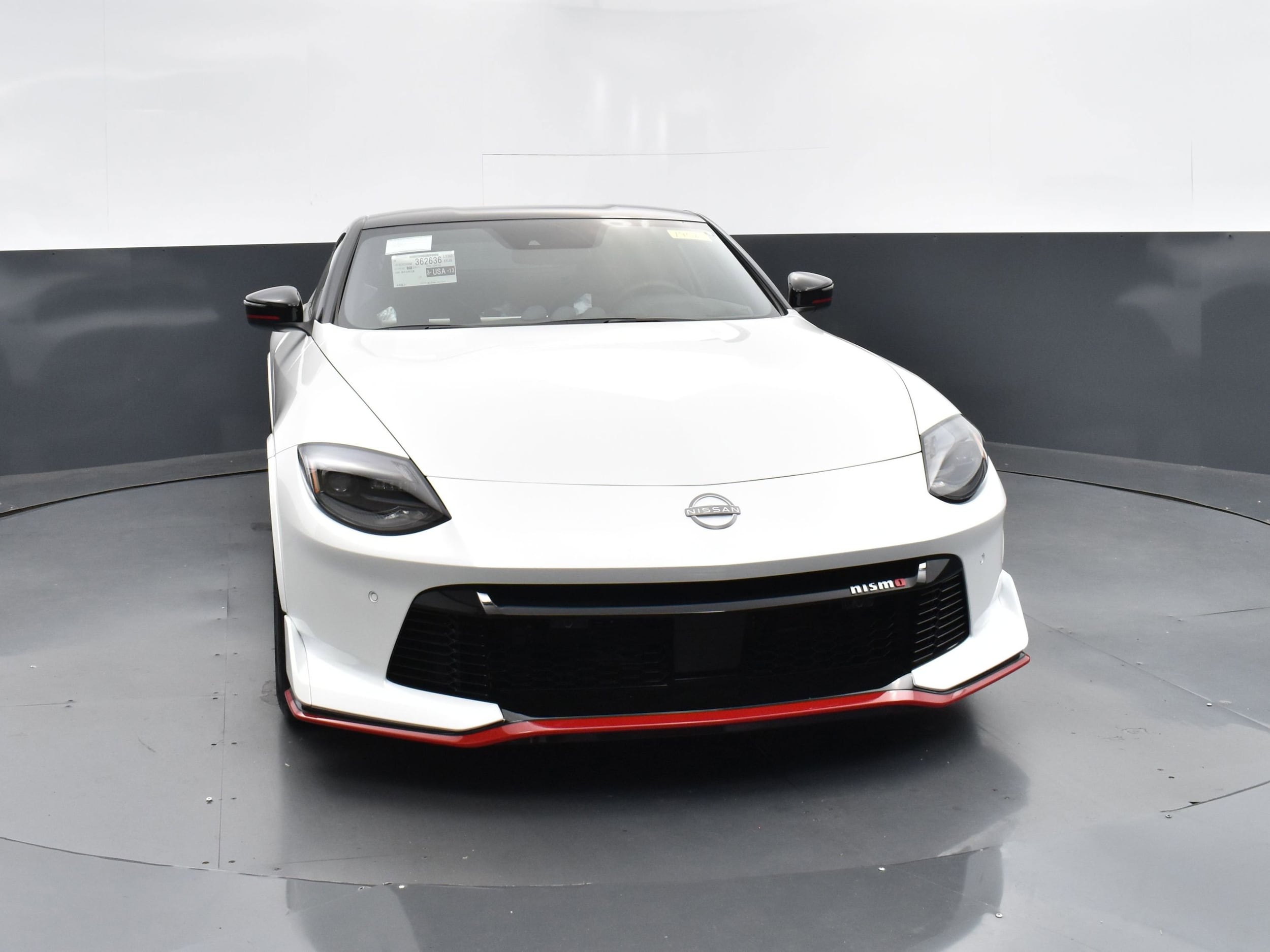 2024 Nissan Z Nismo photo 2
