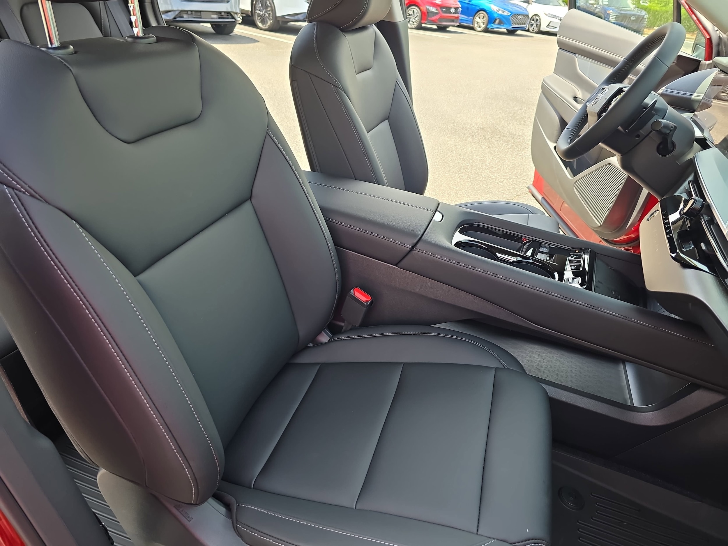 2025 Nissan Murano SL - Photo 10