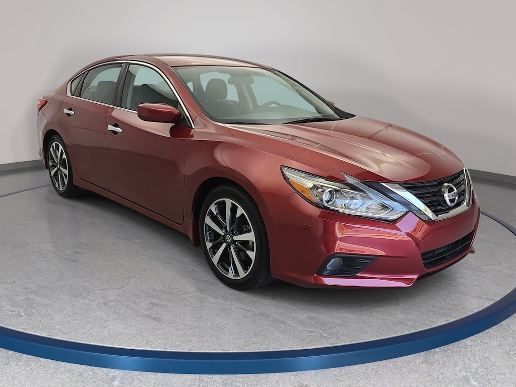 Used 2016 Nissan Altima 2.5 SR Sedan