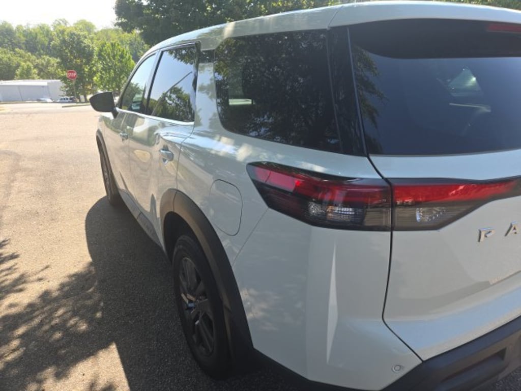 Certified 2024 Nissan Pathfinder S SUV