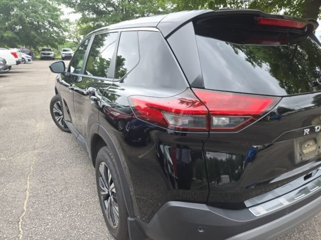 Certified 2023 Nissan Rogue SV SUV