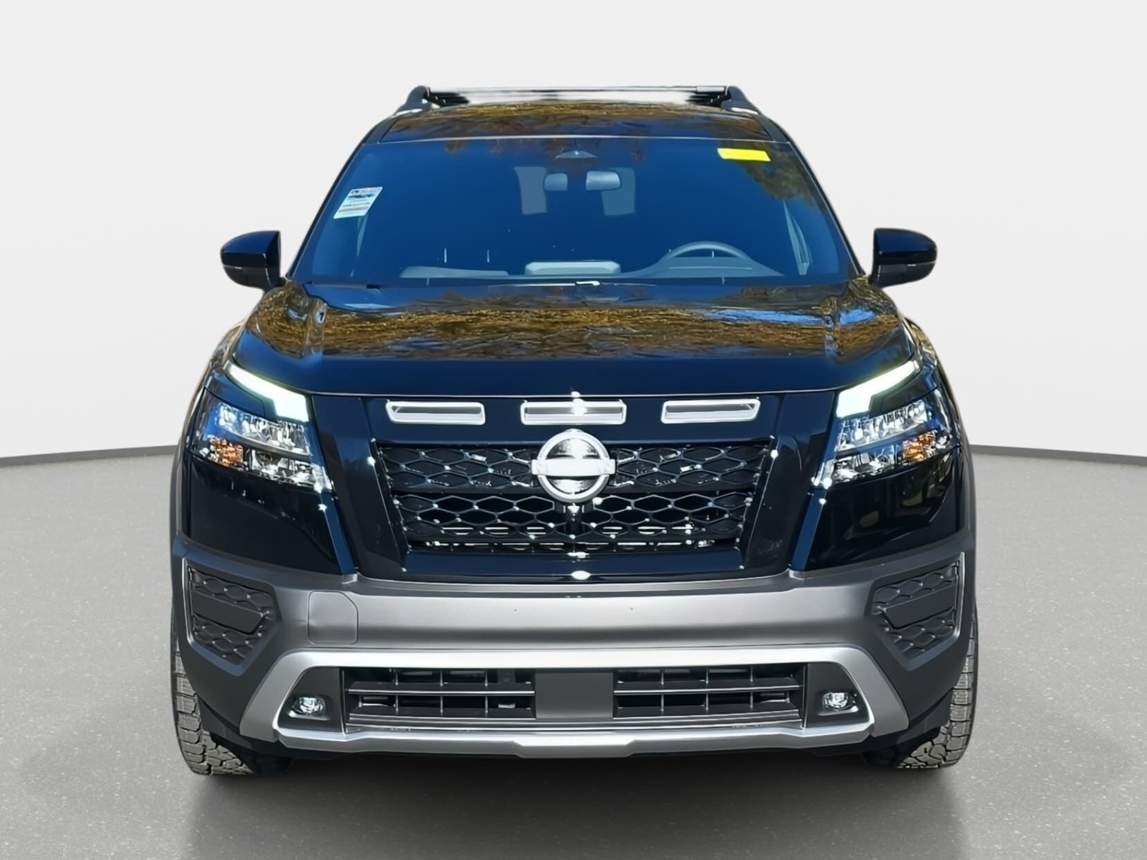 2025 Nissan Pathfinder Rock Creek photo 2
