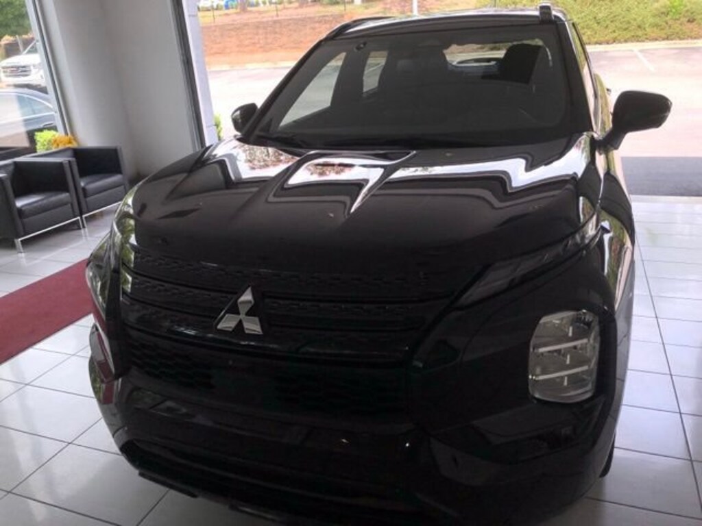 Used 2024 Mitsubishi Outlander SEL Black Edition SUV