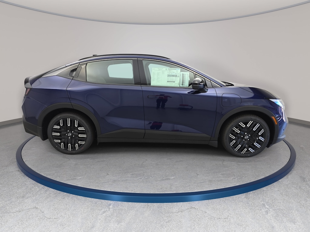 New 2026 Nissan LEAF PLATINUM+ SUV