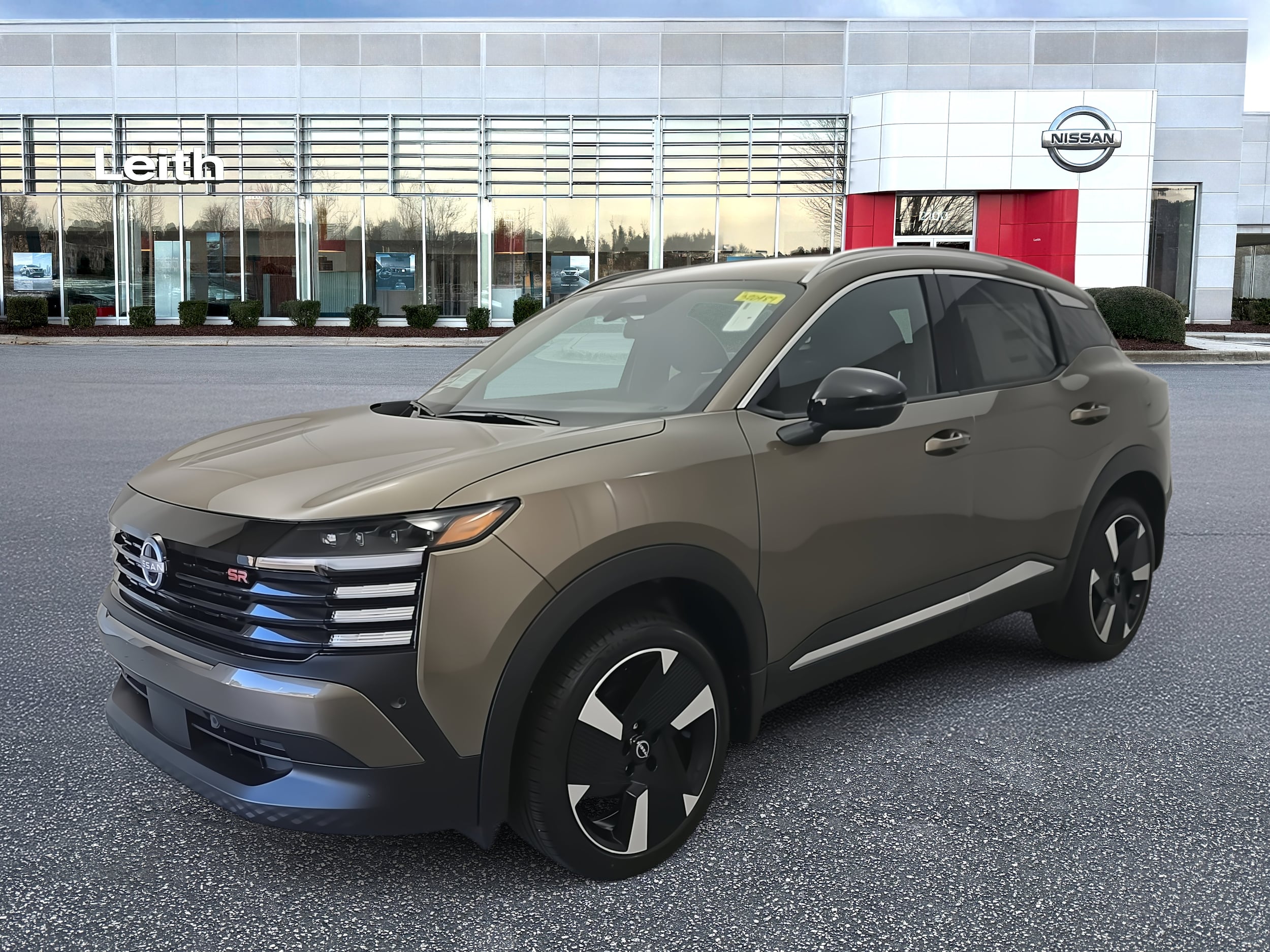 2026 Nissan KICKS SR's photo