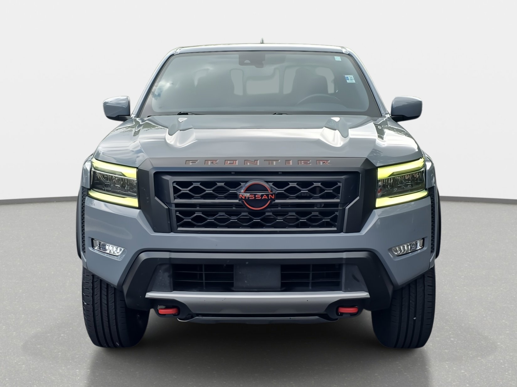 2022 Nissan Frontier PRO-4X photo 2
