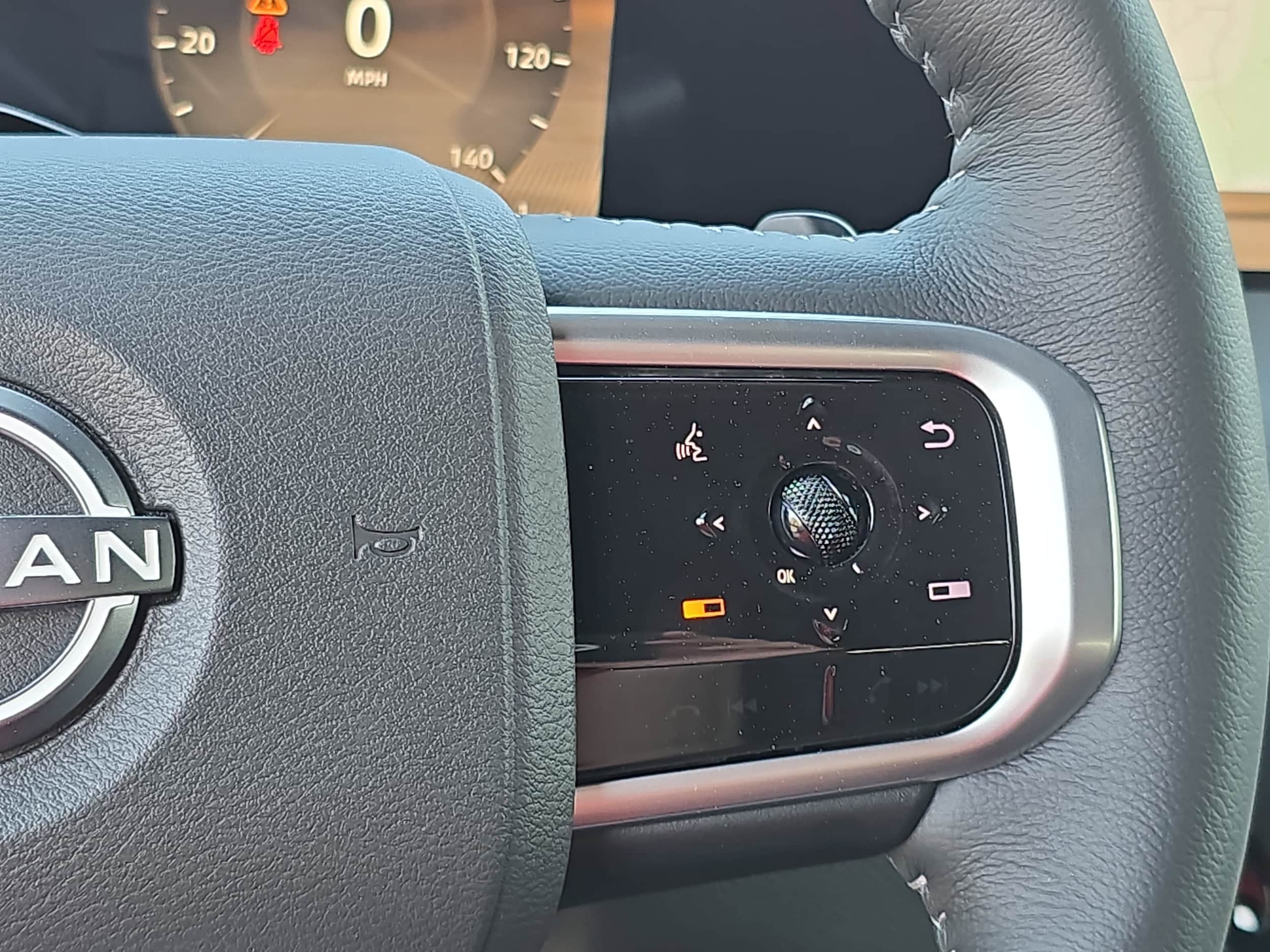 2025 Nissan Armada SL - Photo 19
