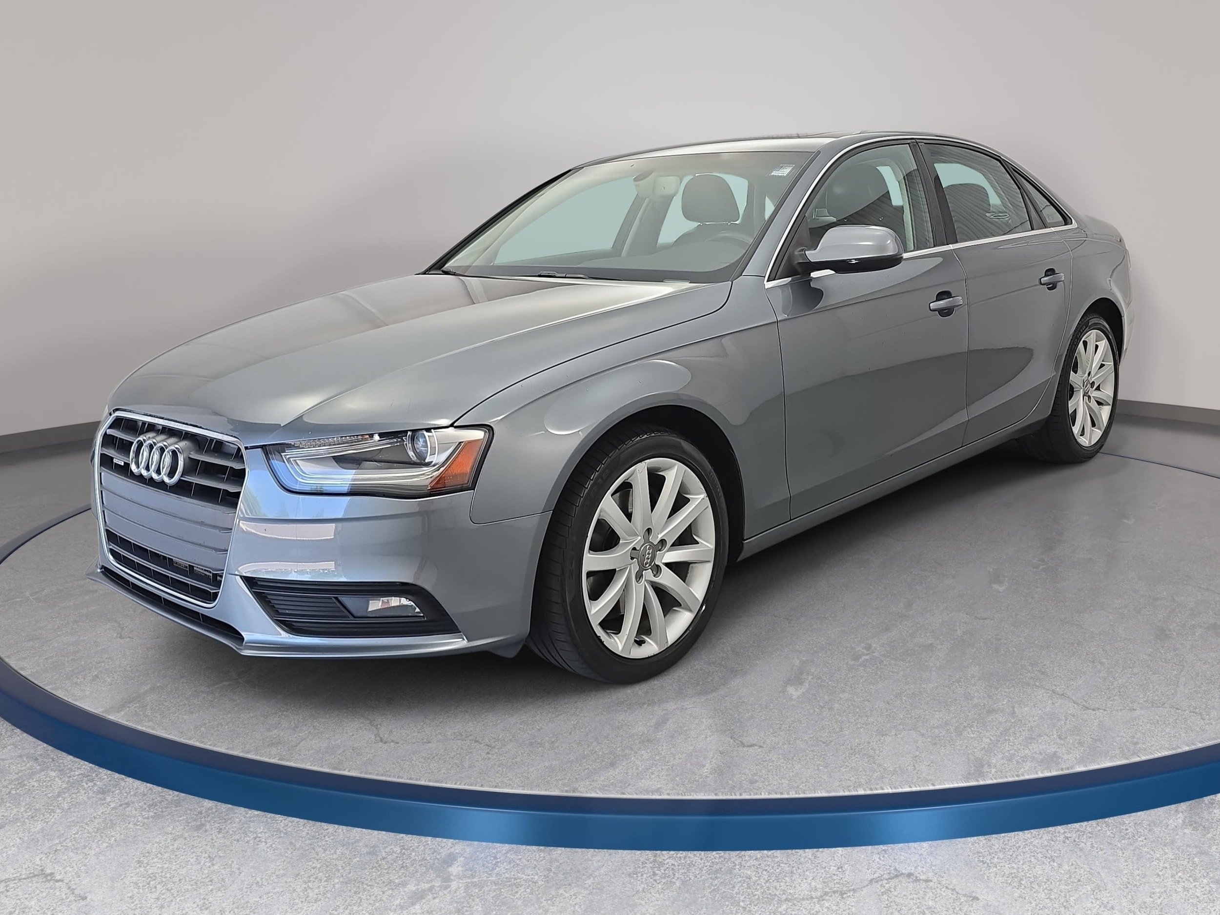 2013 Audi A4 2.0T quattro tiptronic Premium's photo