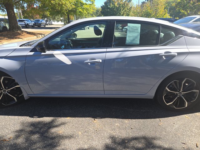 Used 2024 Nissan Altima 2.5 SR Sedan