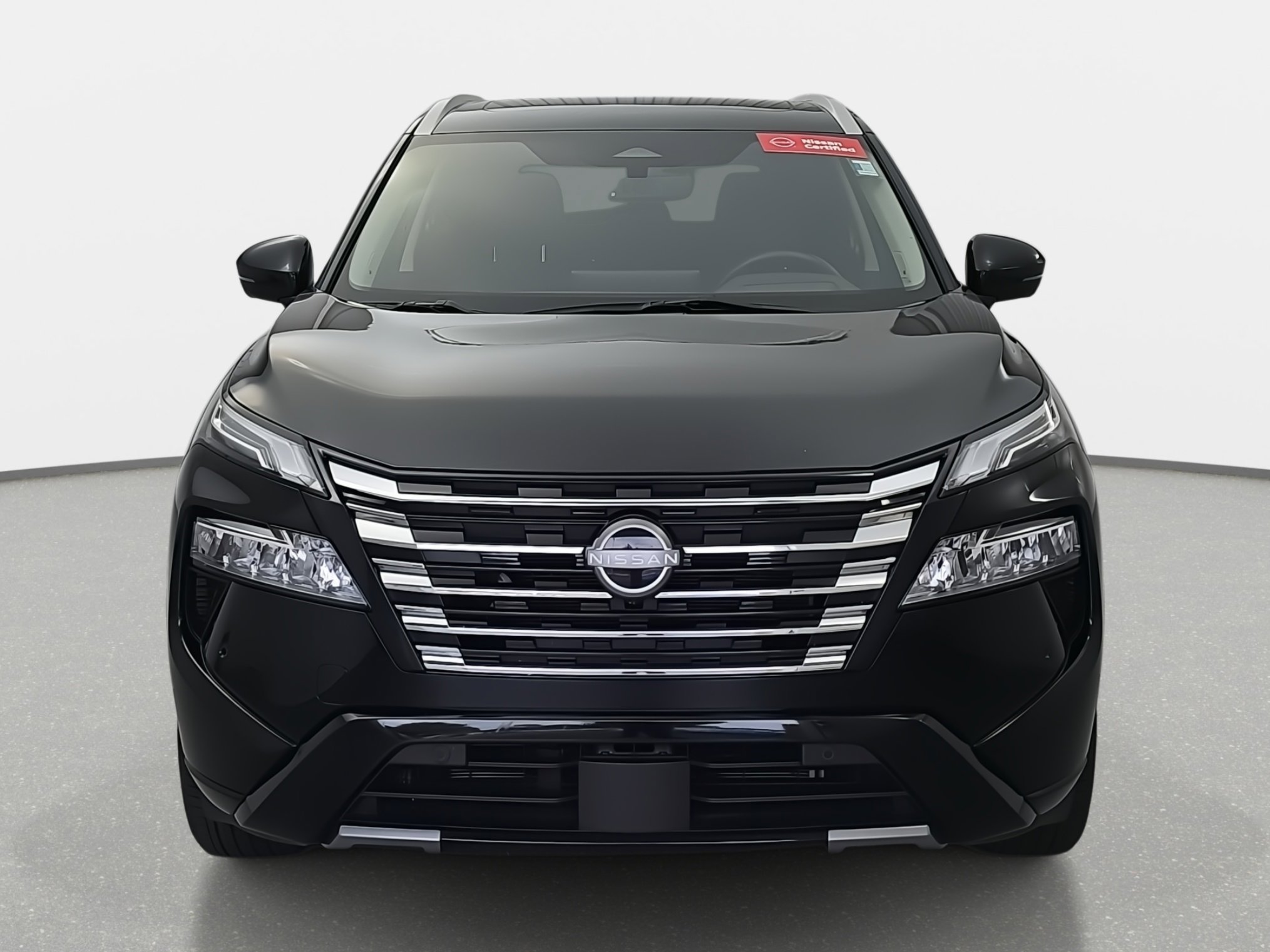 2024 Nissan Rogue Platinum photo 2