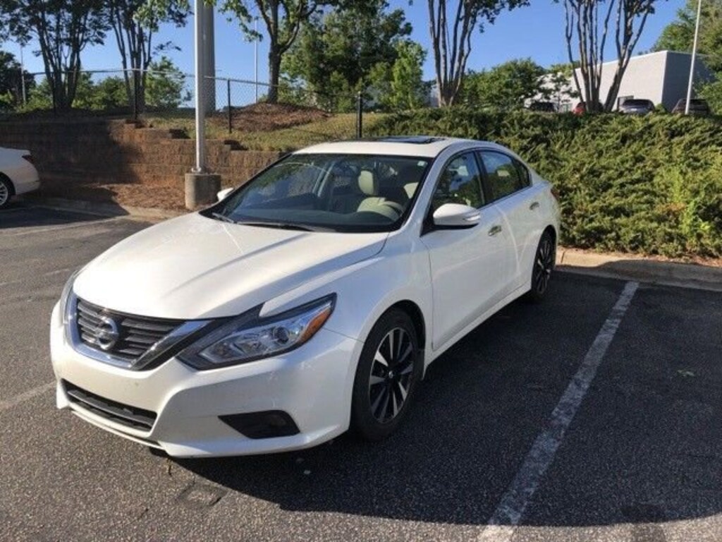 Certified 2018 Nissan Altima 2.5 SV Sedan