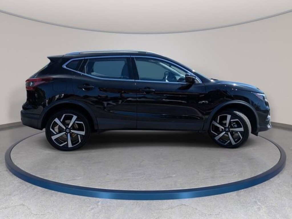 Used 2022 Nissan Rogue Sport SL SUV