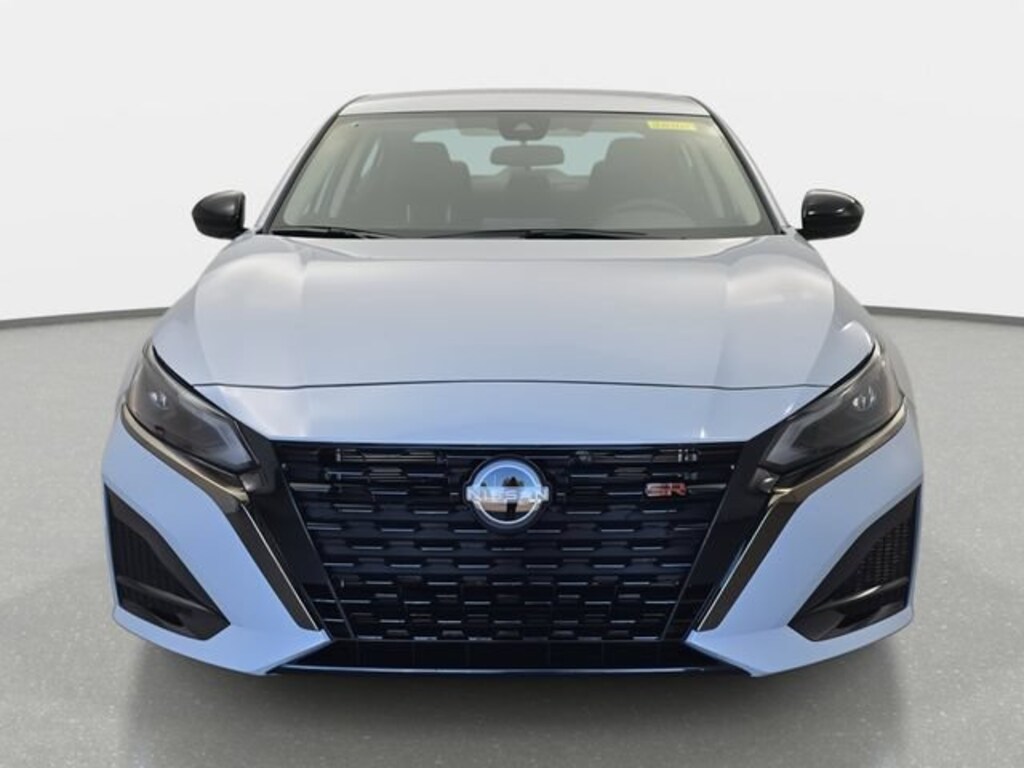 Certified 2025 Nissan Altima SR Sedan