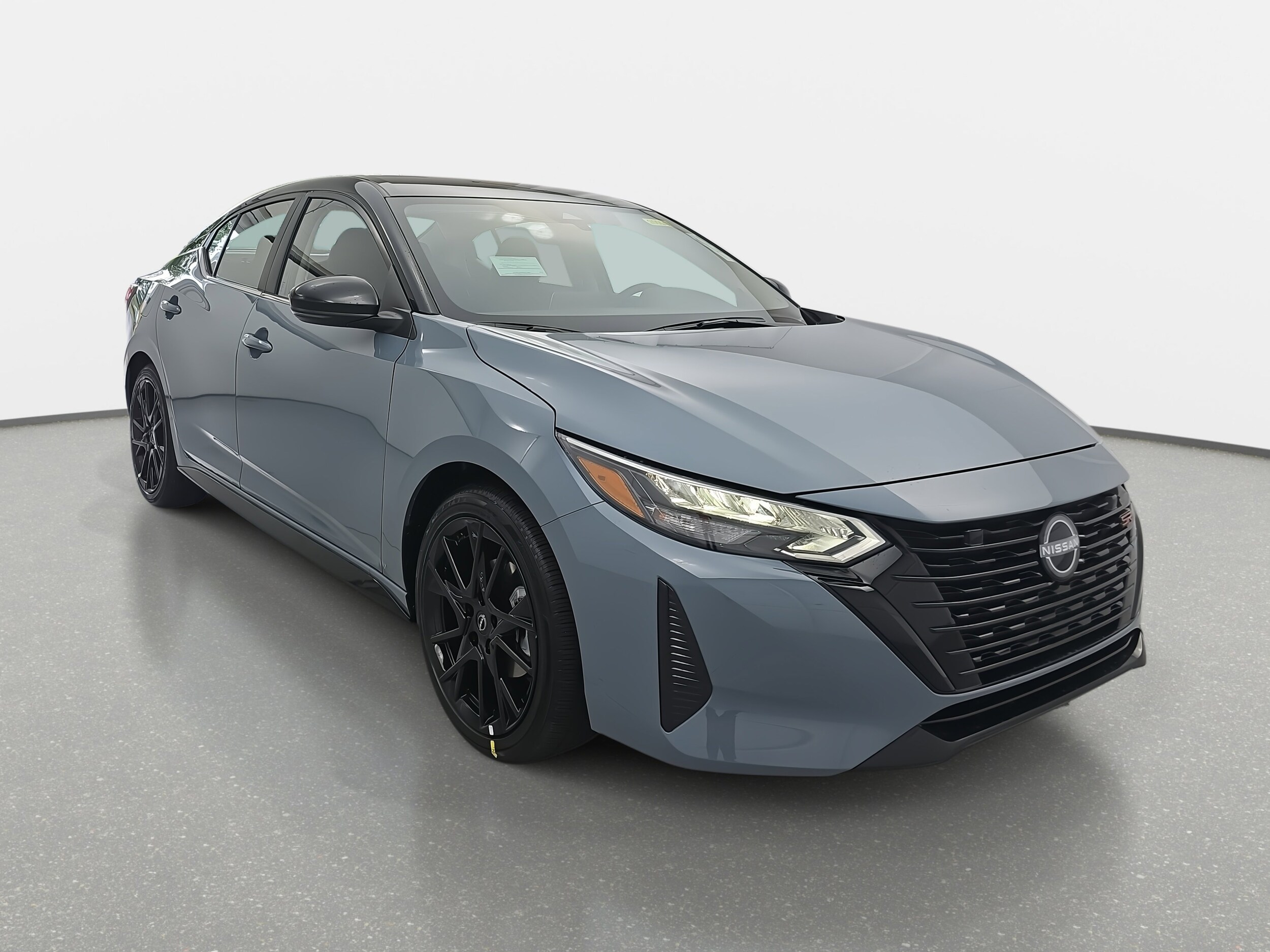 2025 Nissan Sentra SR photo 3