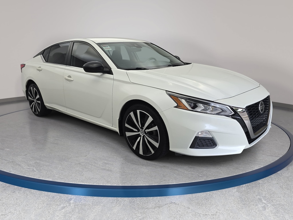 Certified 2022 Nissan Altima 2.5 SR Sedan