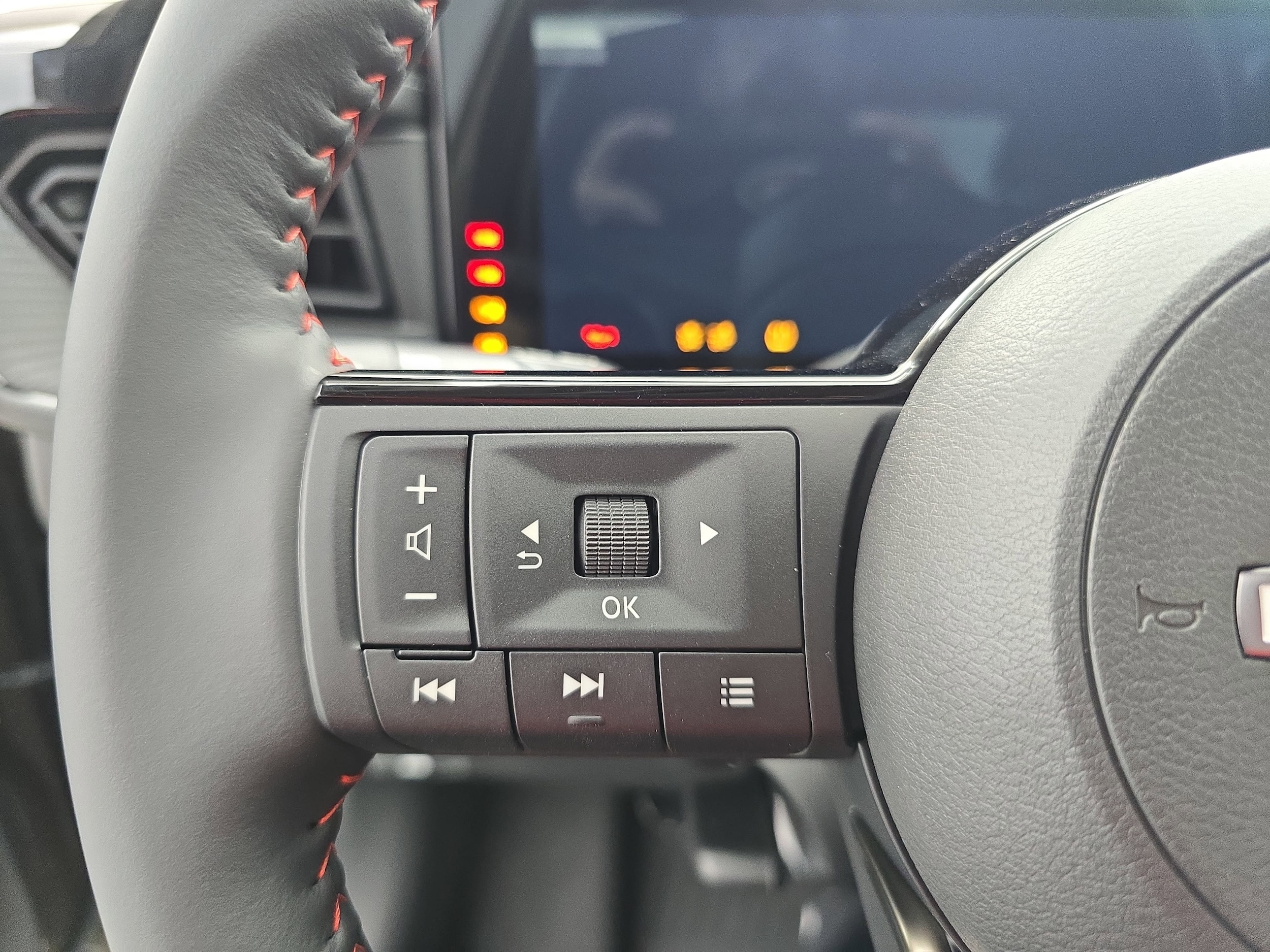 2026 Nissan KICKS SR AWD - Photo 16