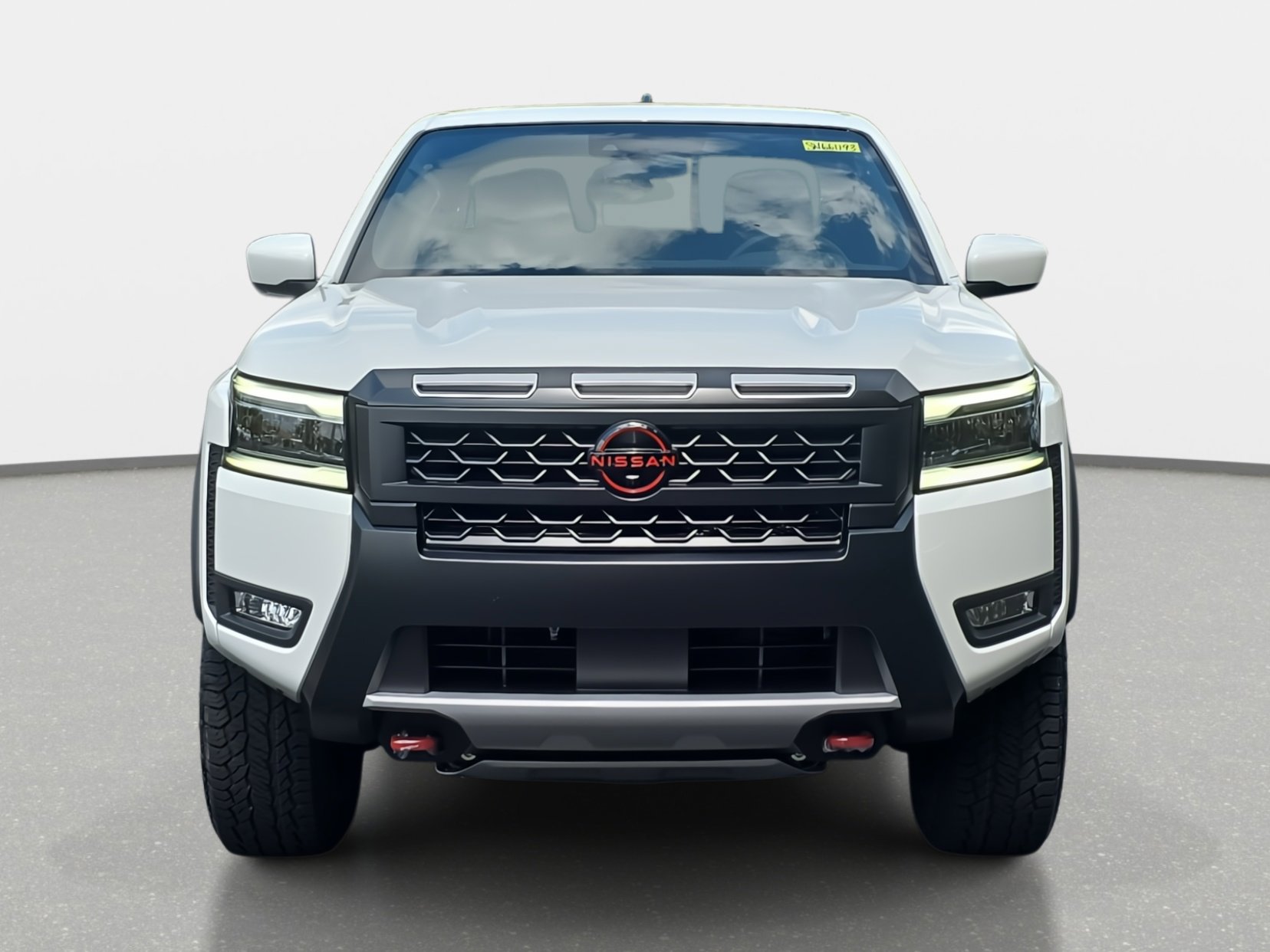 2025 Nissan Frontier PRO-4X photo 2