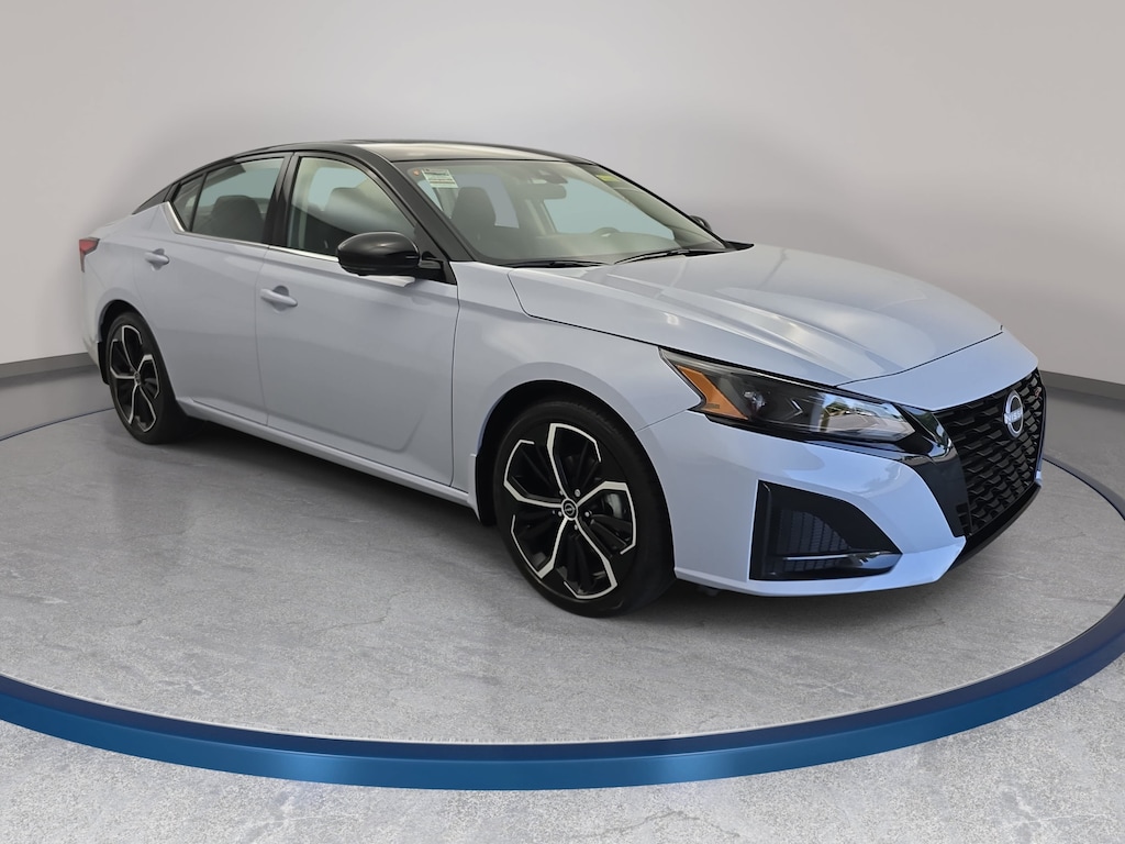 New 2026 Nissan Altima SR Sedan