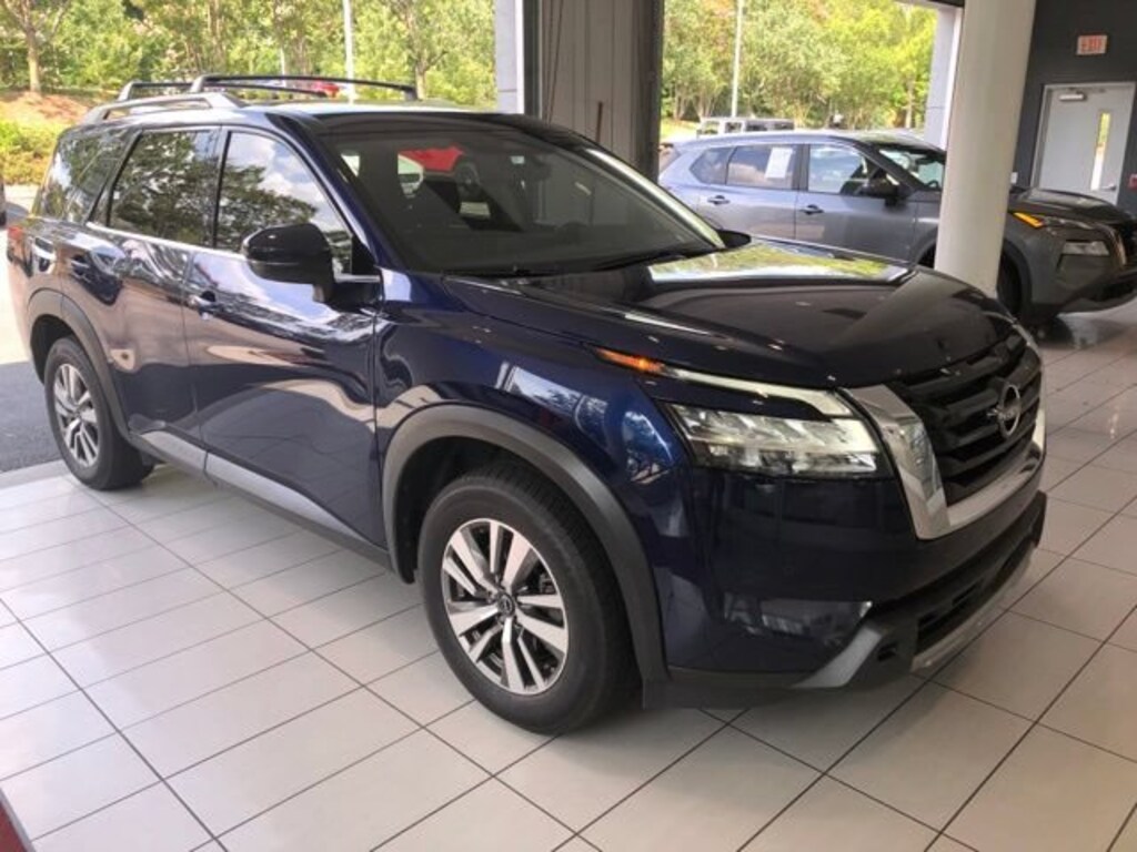 Certified 2023 Nissan Pathfinder SL SUV