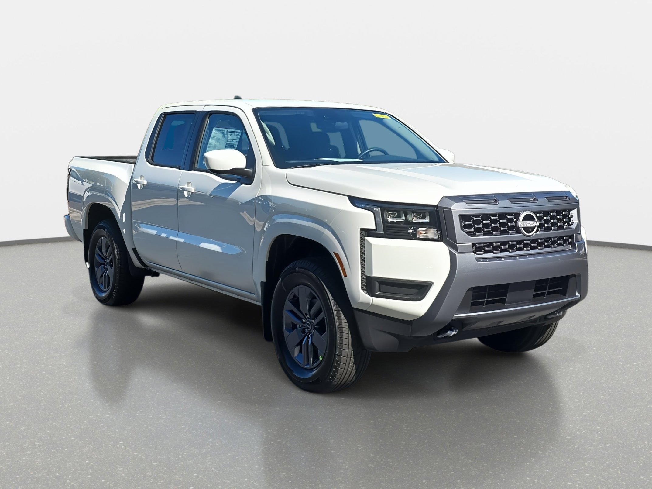 2026 Nissan Frontier SV photo 3