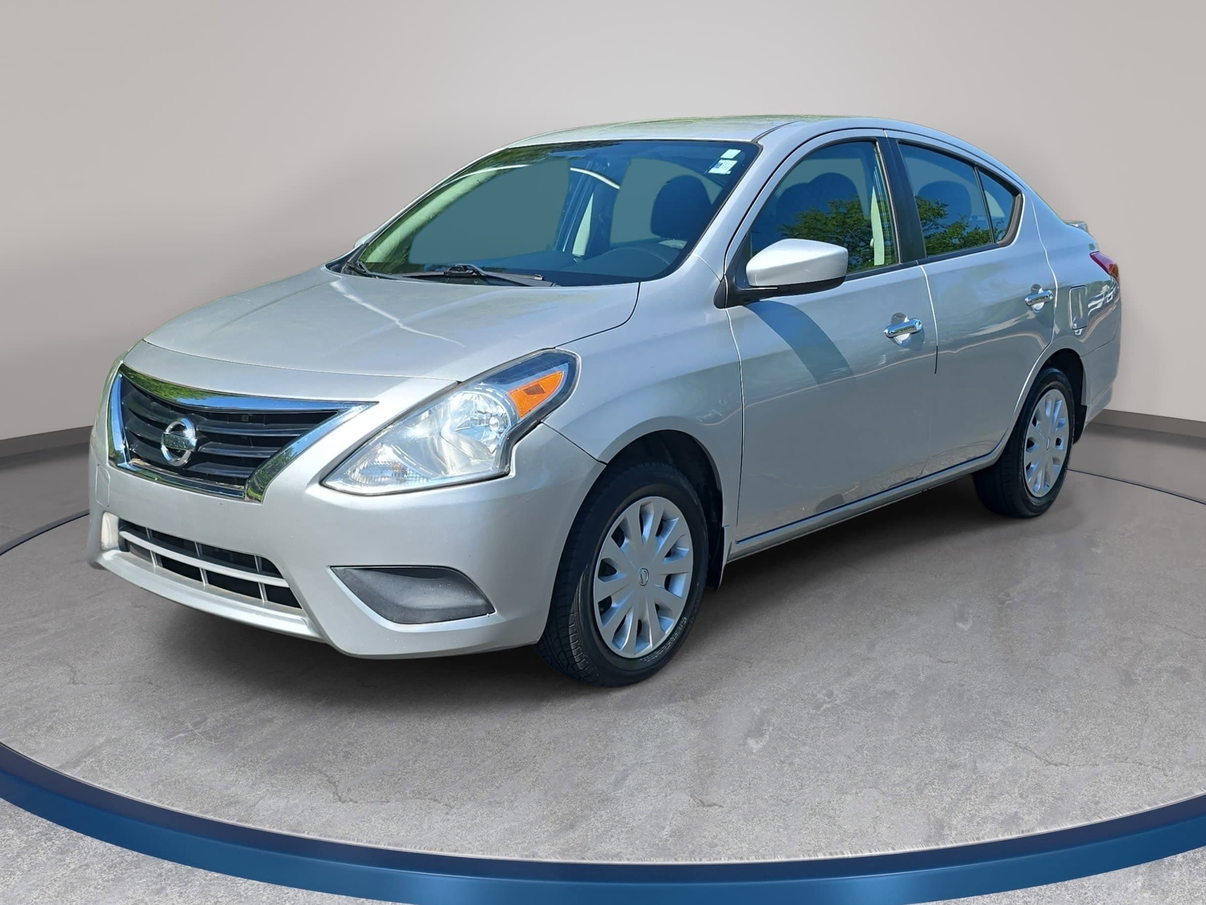 2016 Nissan Versa 1.6 SV CVT's photo