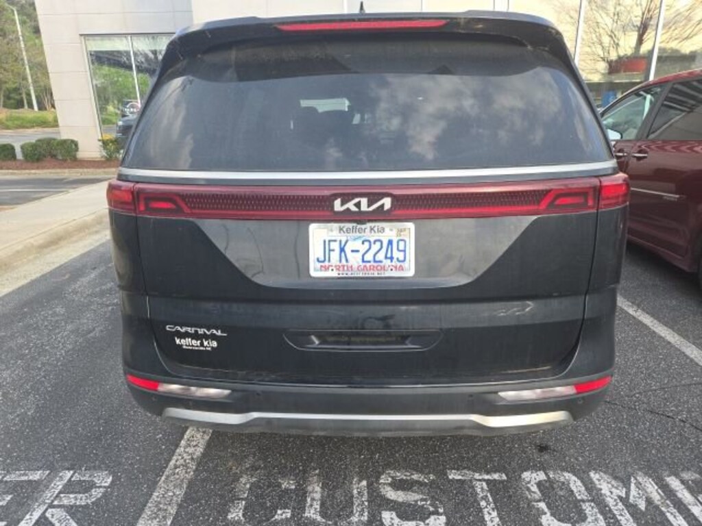 Used 2024 Kia Carnival SX MPV