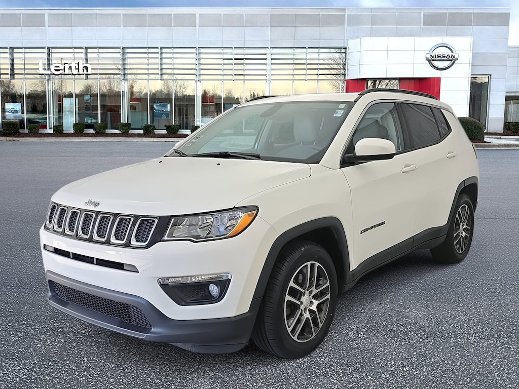 Used 2019 Jeep Compass Latitude FWD SUV