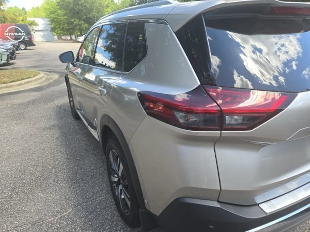 Certified 2023 Nissan Rogue Platinum SUV