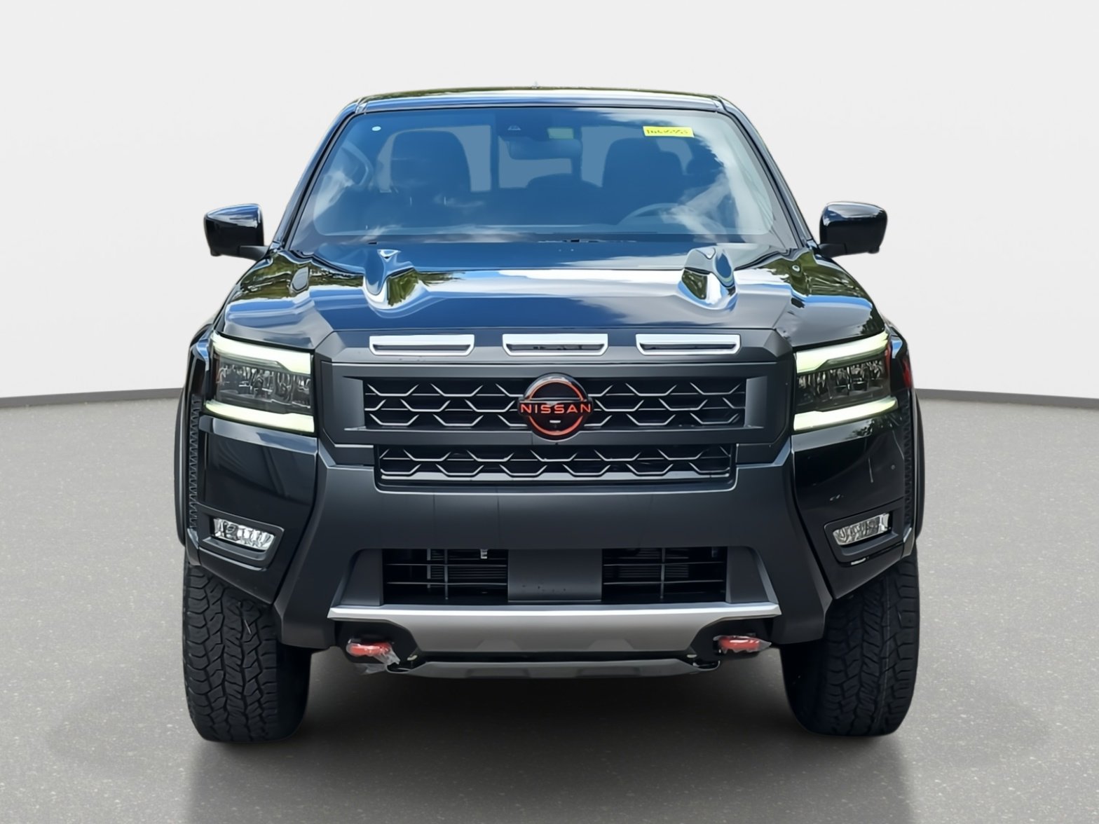 2026 Nissan Frontier PRO-4X photo 2