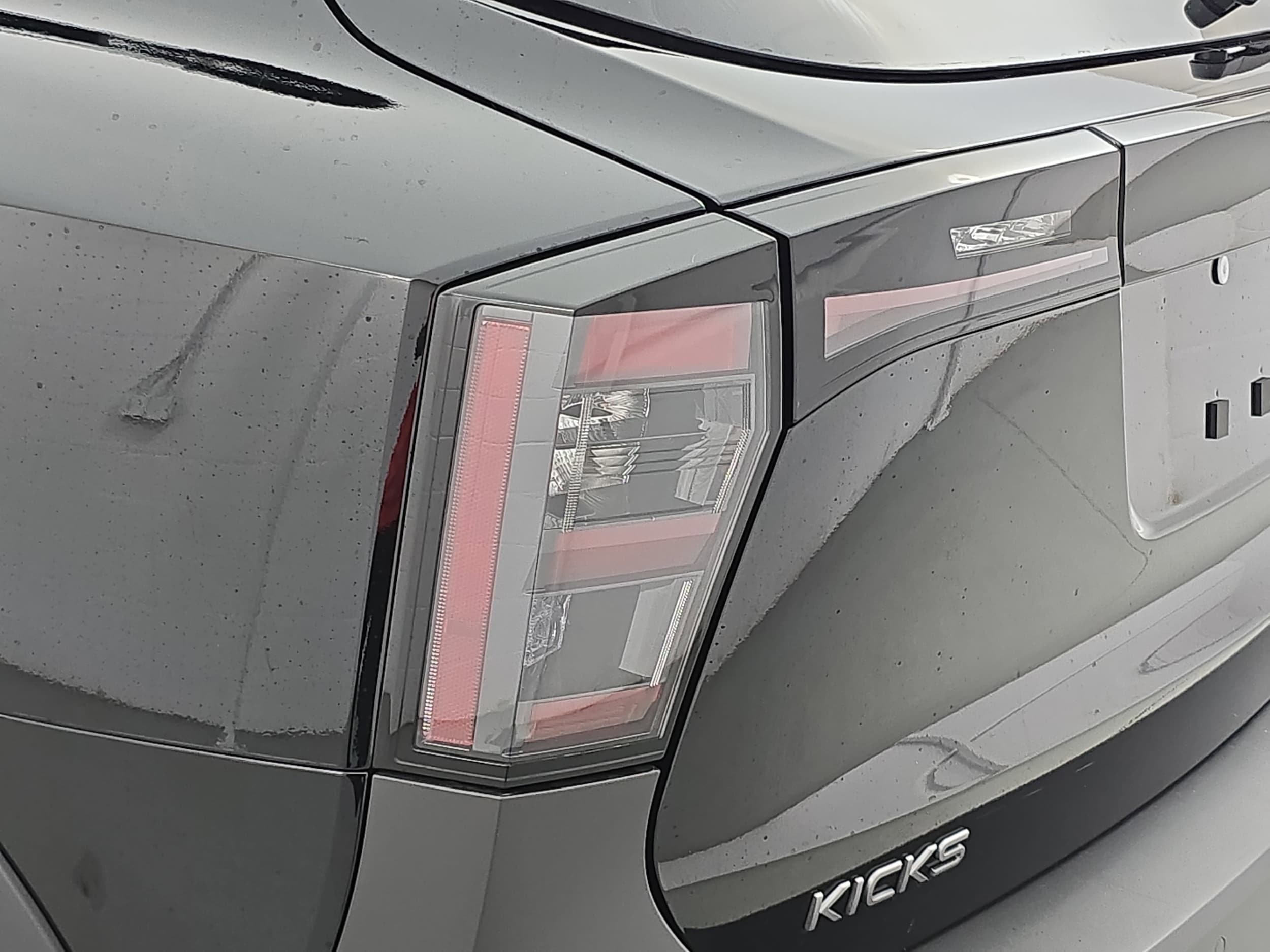 2026 Nissan KICKS SR - Photo 32