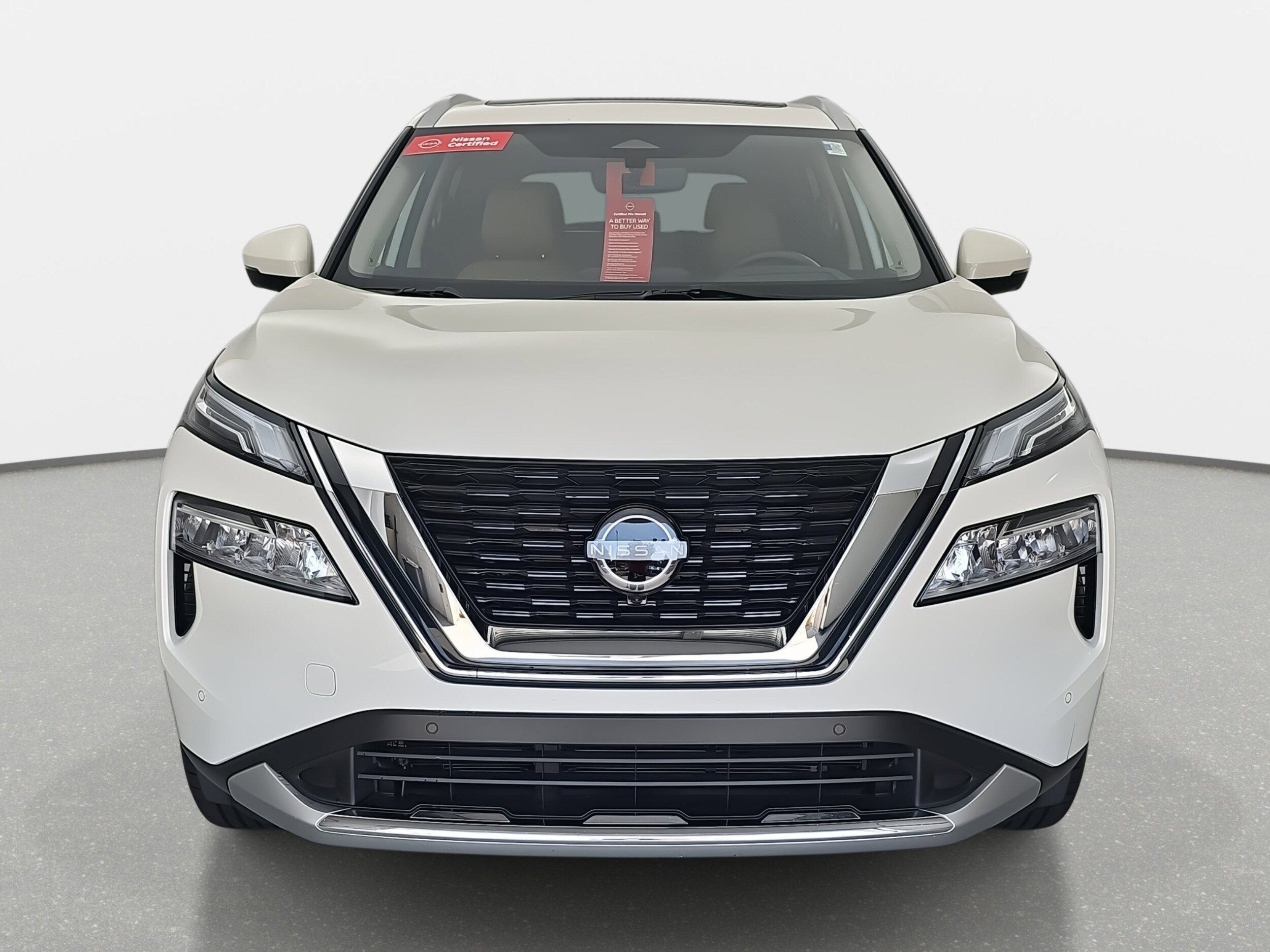 2023 Nissan Rogue Platinum photo 2