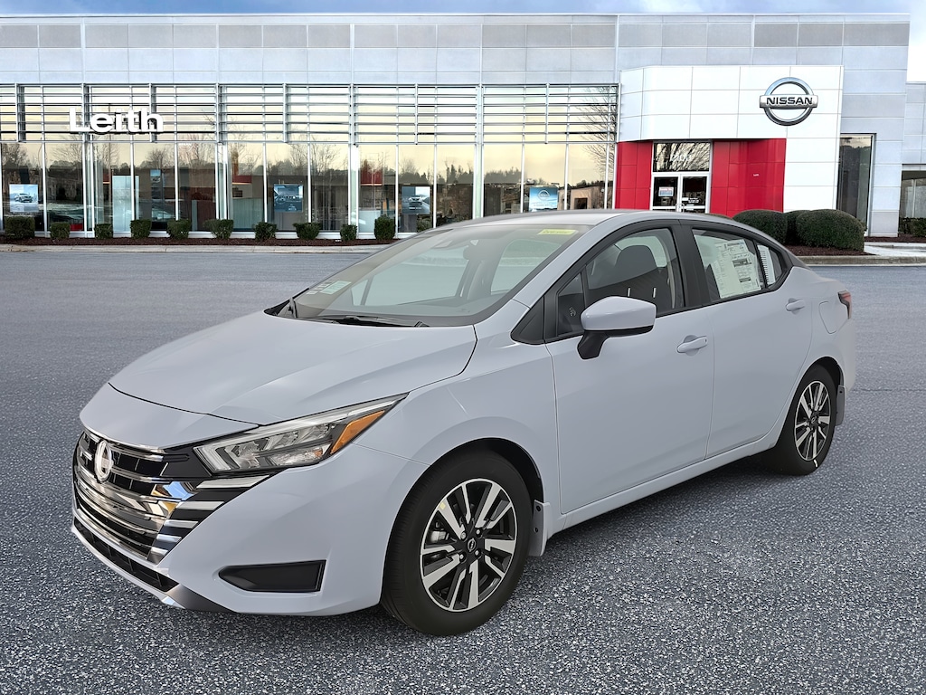 New 2025 Nissan Versa 1.6 SV Sedan