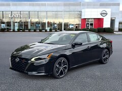 2025 Nissan Altima SR Sedan