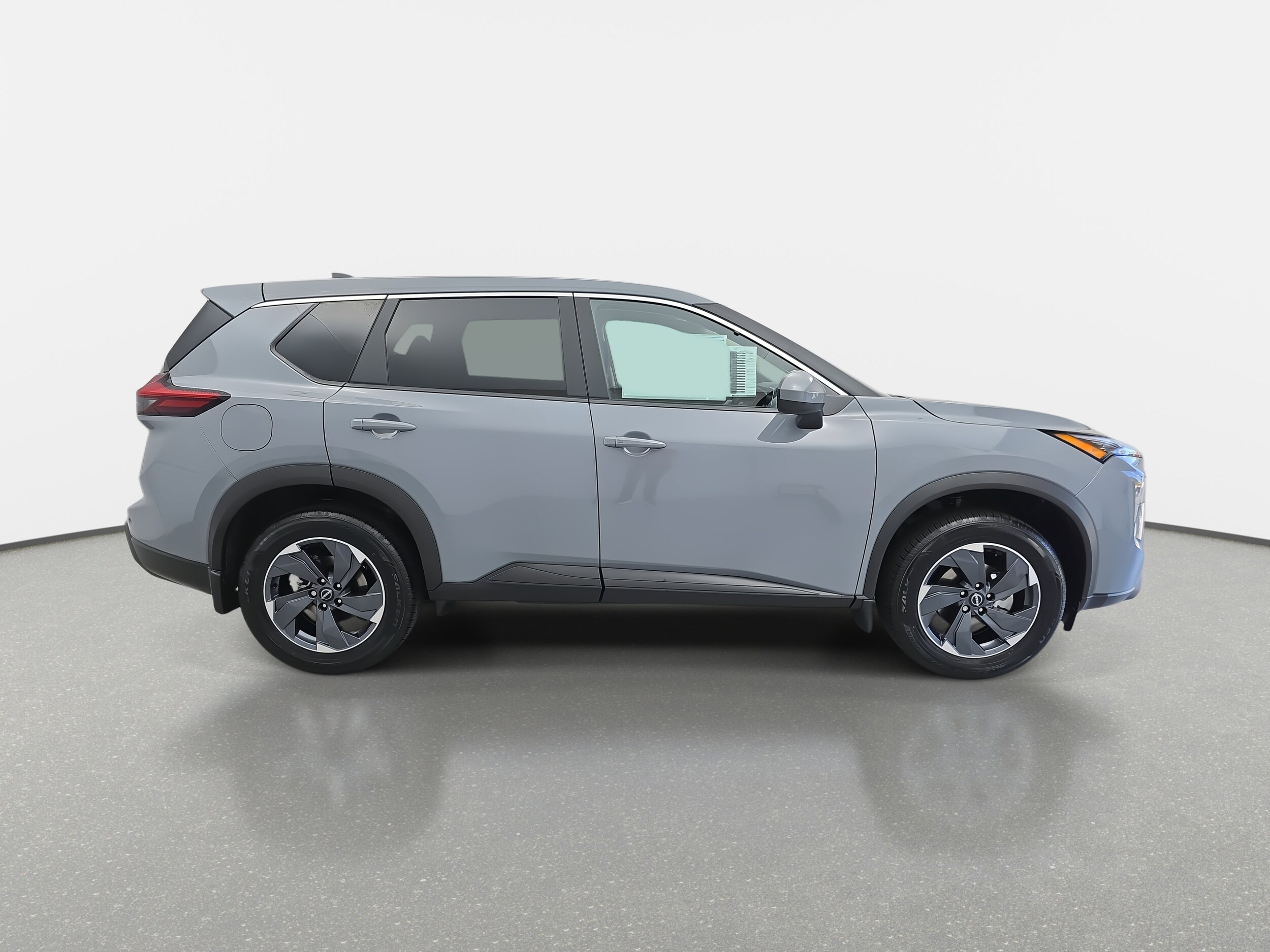 2026 Nissan Rogue SV photo 4