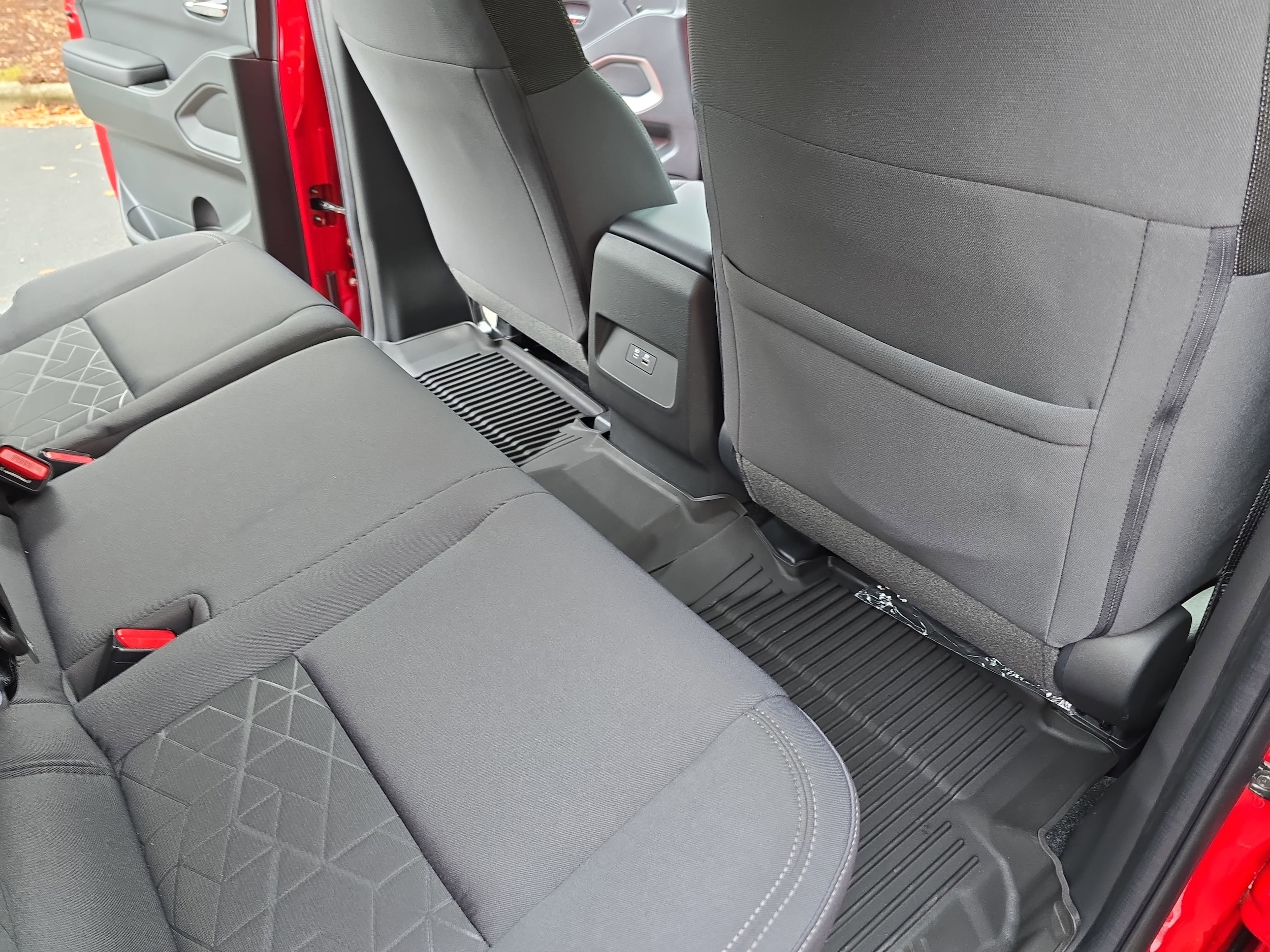 2026 Nissan Frontier SV - Photo 11