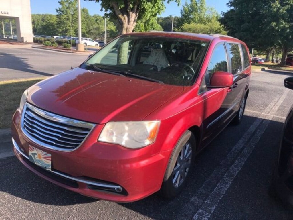 Used 2013 Chrysler Town & Country Touring Van
