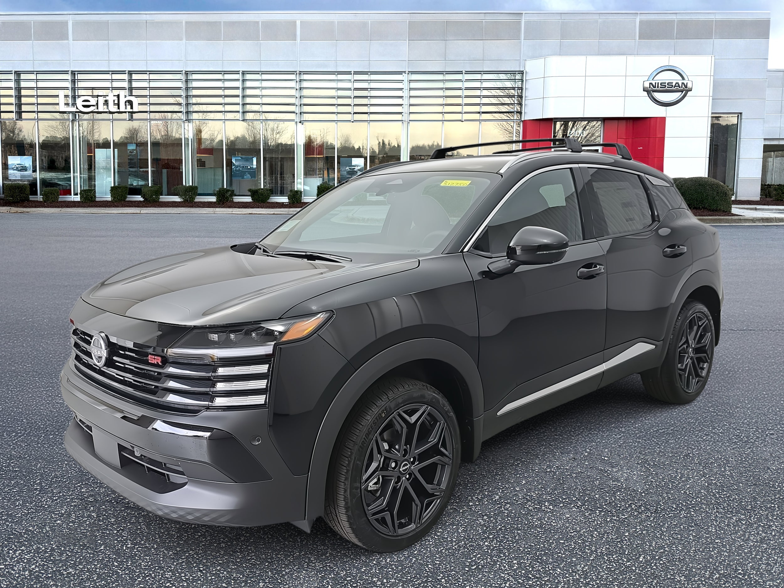 2026 Nissan KICKS SR's photo