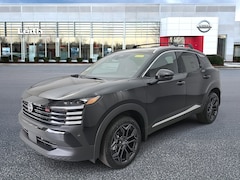 2026 Nissan Kicks SR SUV