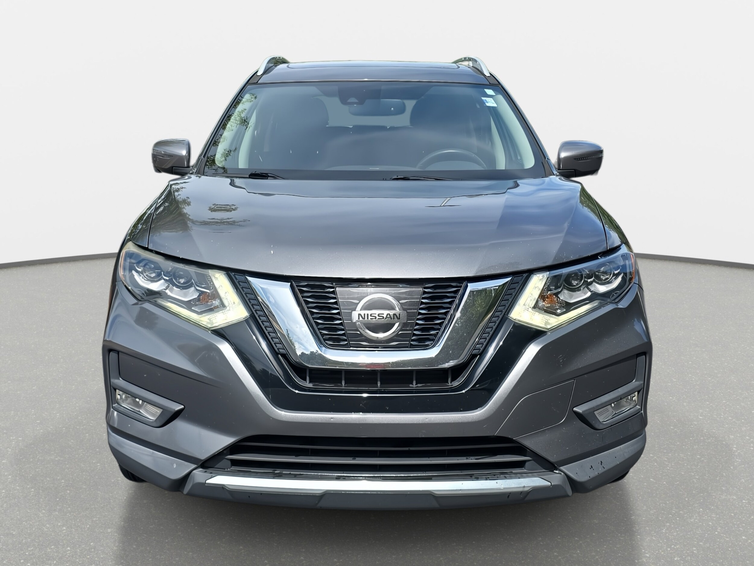 2017 Nissan Rogue SL photo 2
