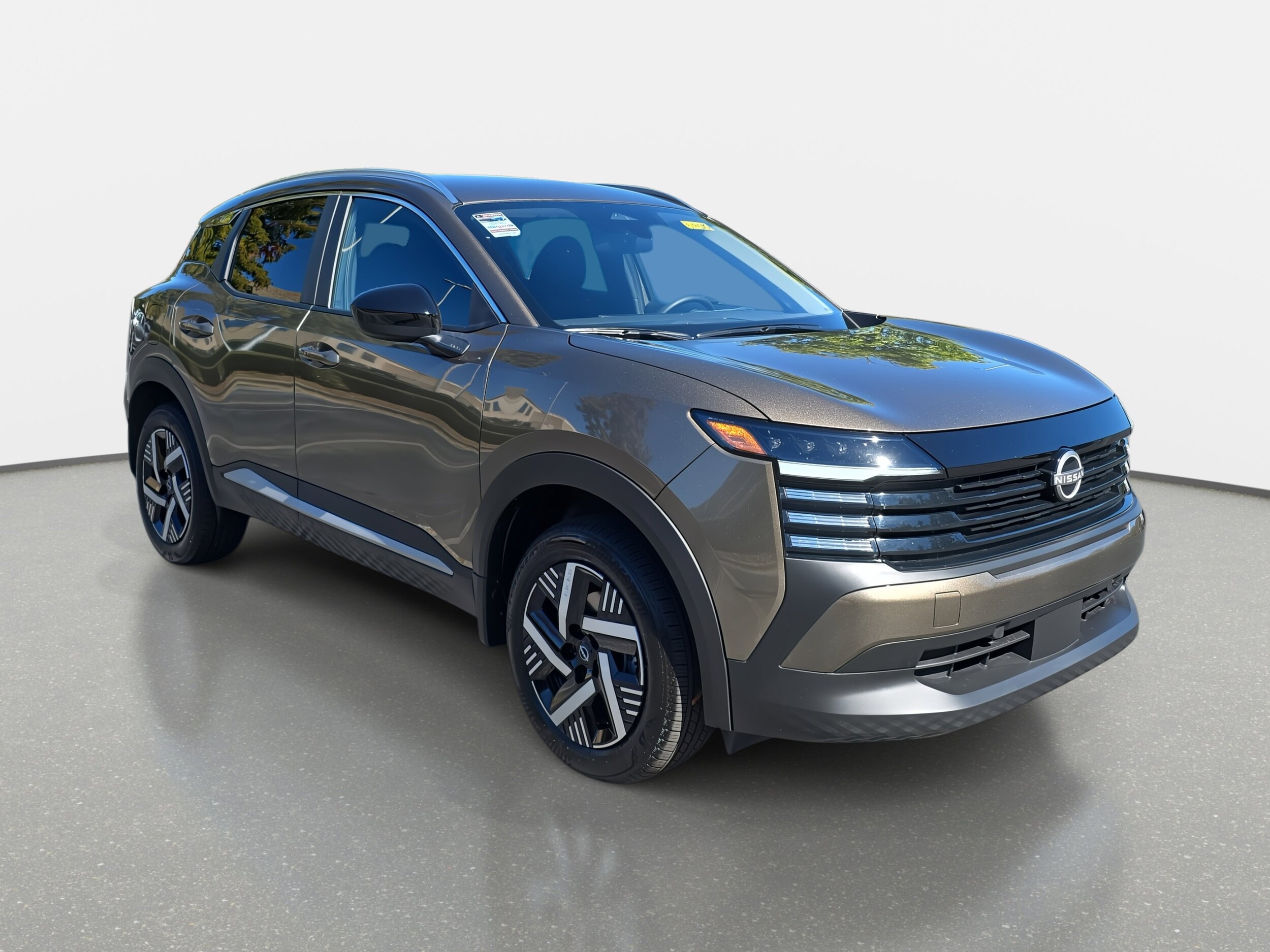 2026 Nissan Kicks SV photo 2