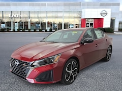 2025 Nissan Altima SR Sedan