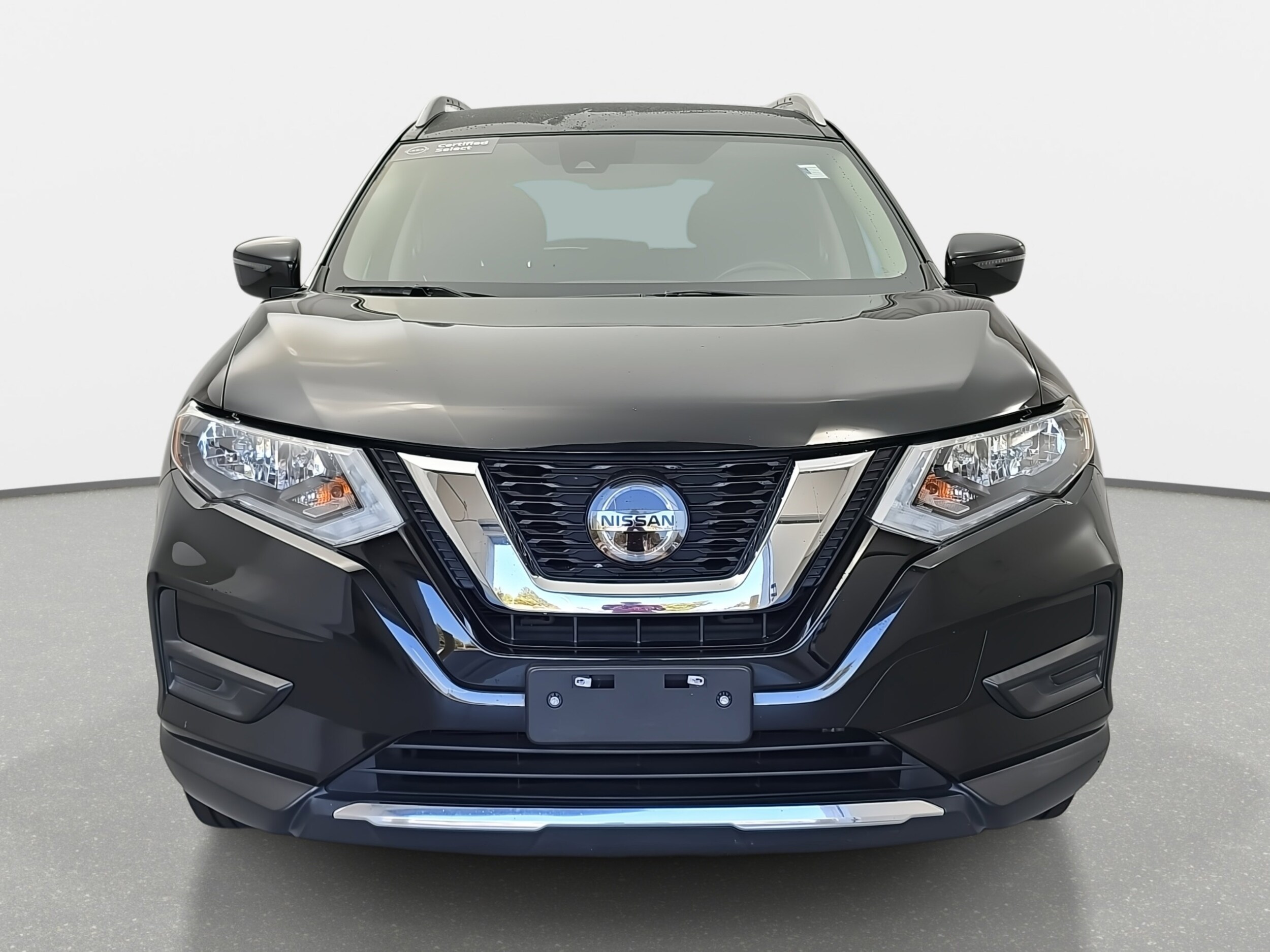 2019 Nissan Rogue SV photo 2