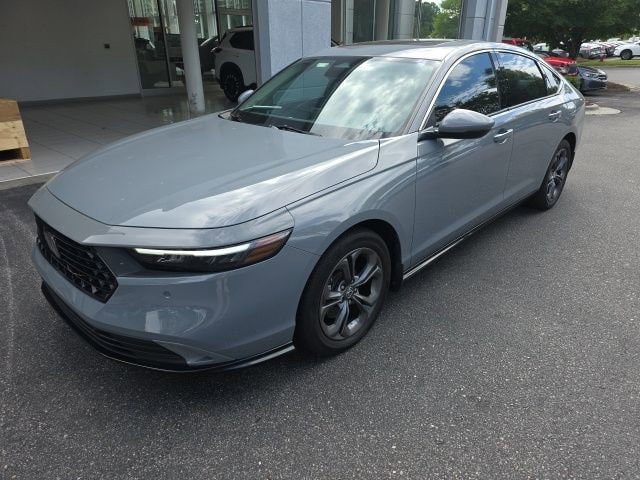 2024 Honda Accord Hybrid EX-L's photo