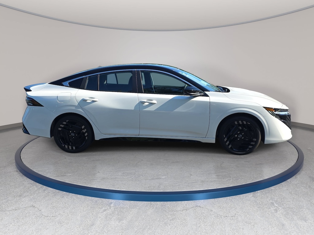 New 2027 Nissan Sentra SR Sedan